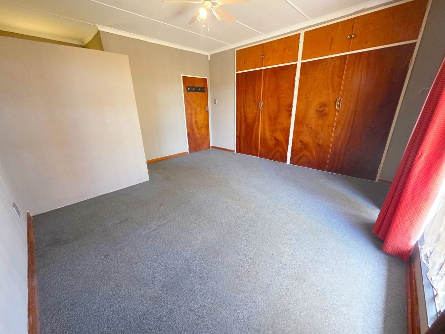 3 Bedroom Property for Sale in Oranjeville Free State